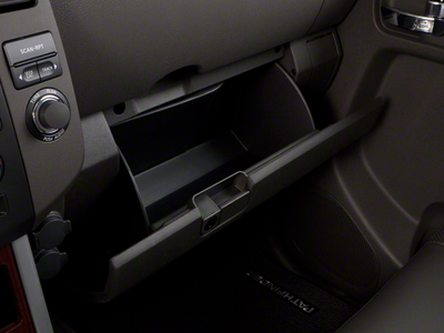 2010 Nissan Pathfinder LE