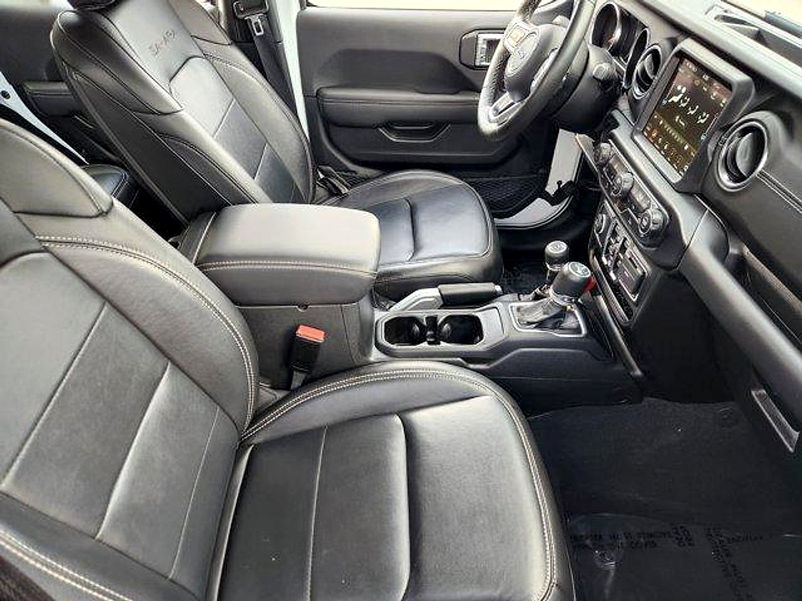 2022 Jeep Wrangler Unlimited Sahara 4x4