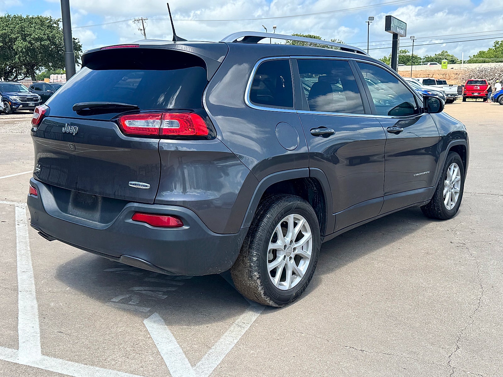 2018 Jeep Cherokee Latitude Plus FWD