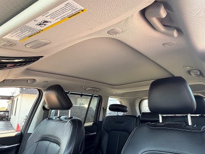 2023 Jeep Grand Cherokee Limited 4x2
