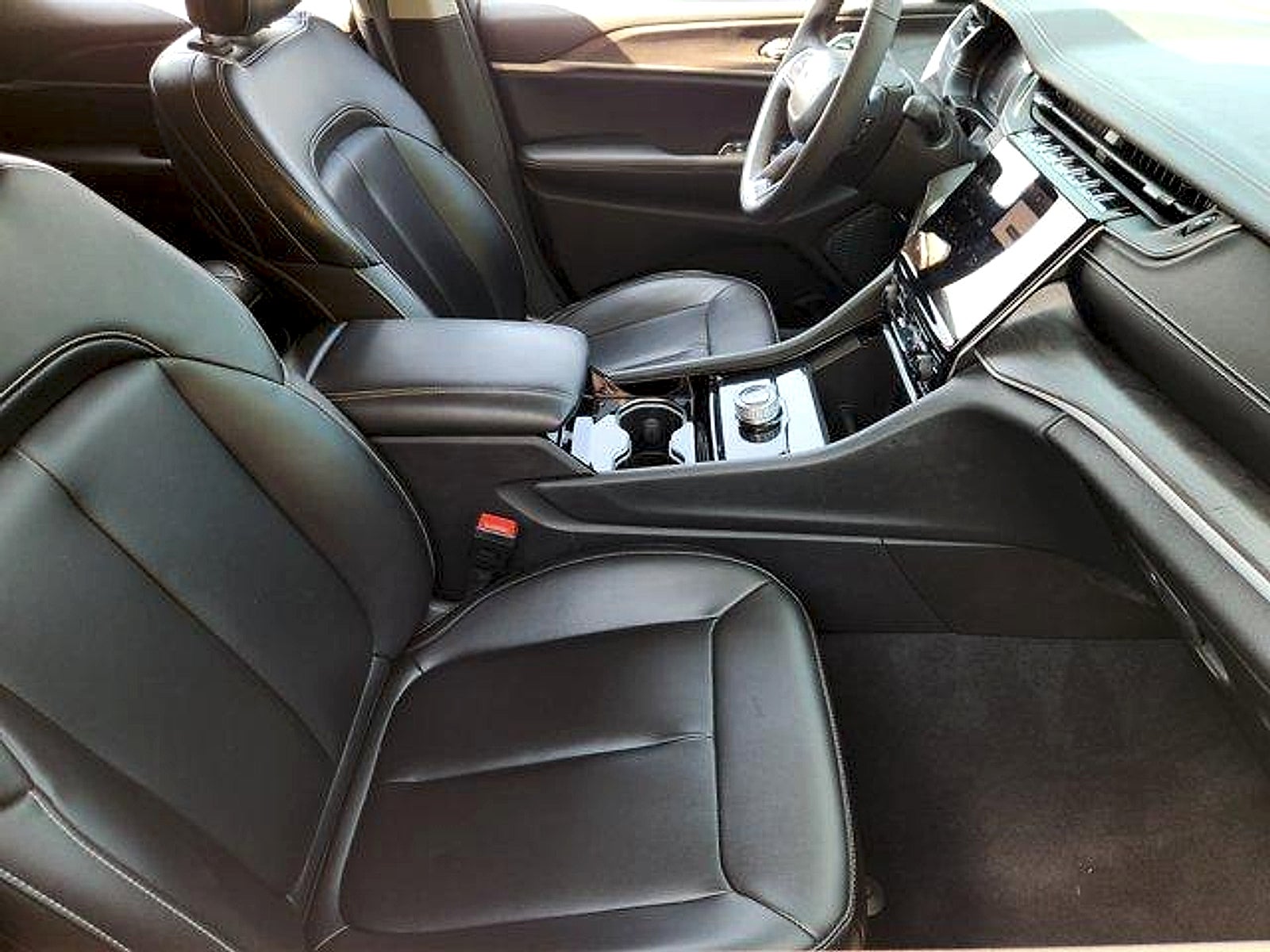 2023 Jeep Grand Cherokee Limited 4x2
