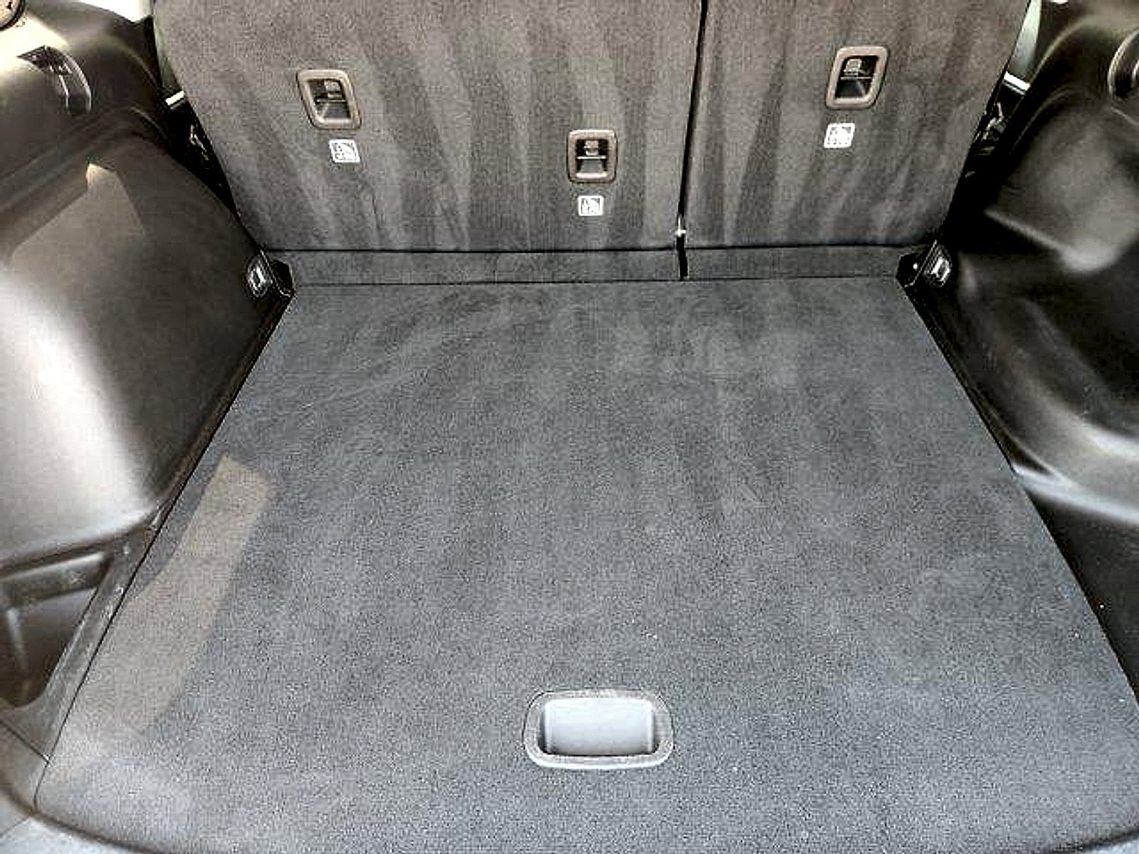2023 Jeep Grand Cherokee Limited 4x2
