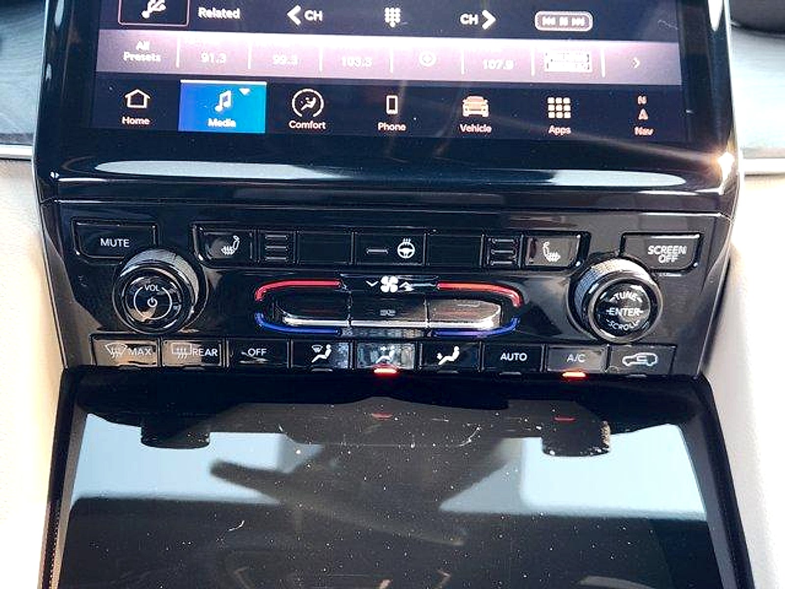 2025 Jeep Grand Cherokee Limited 4x2