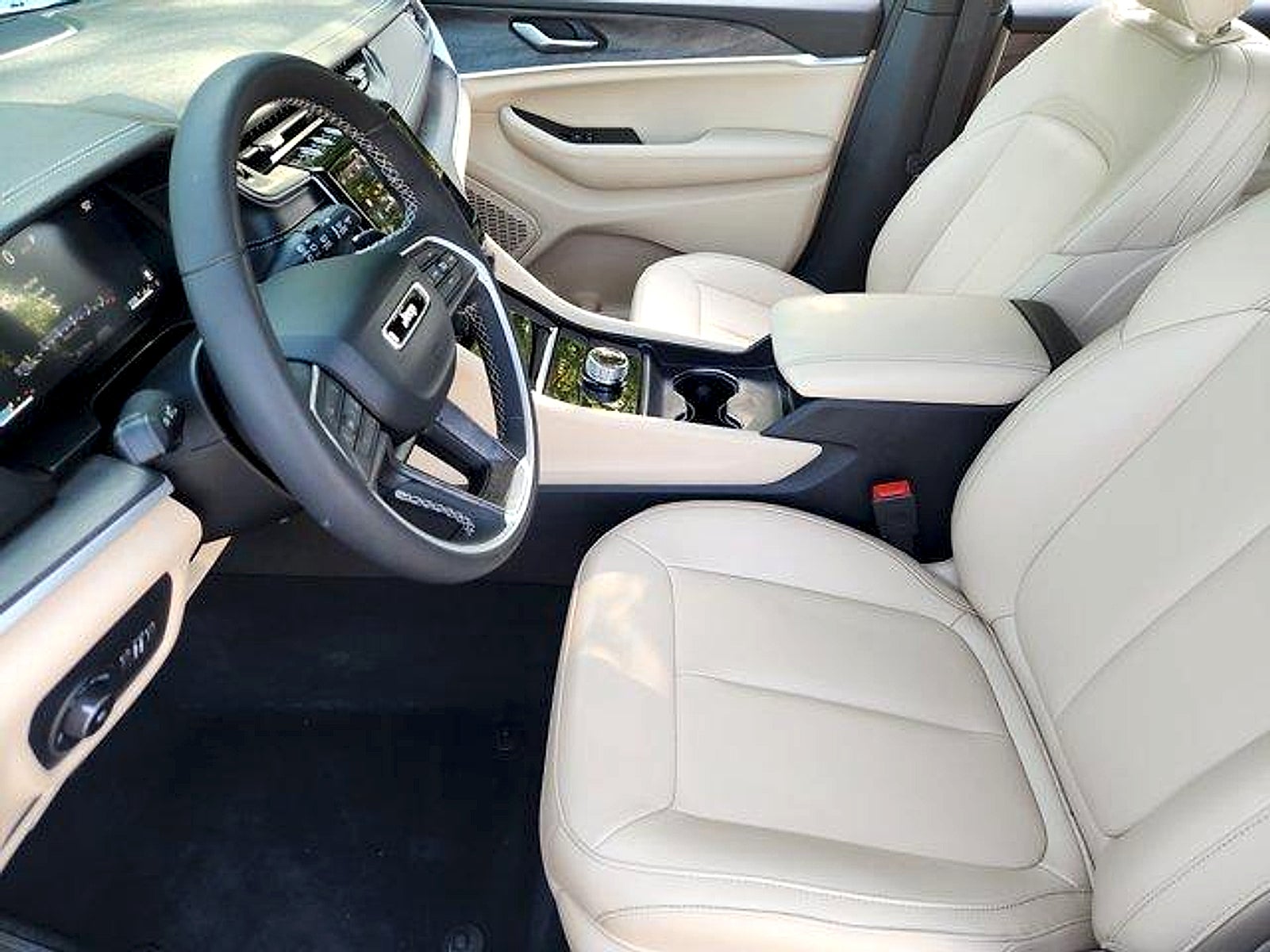 2025 Jeep Grand Cherokee Limited 4x2