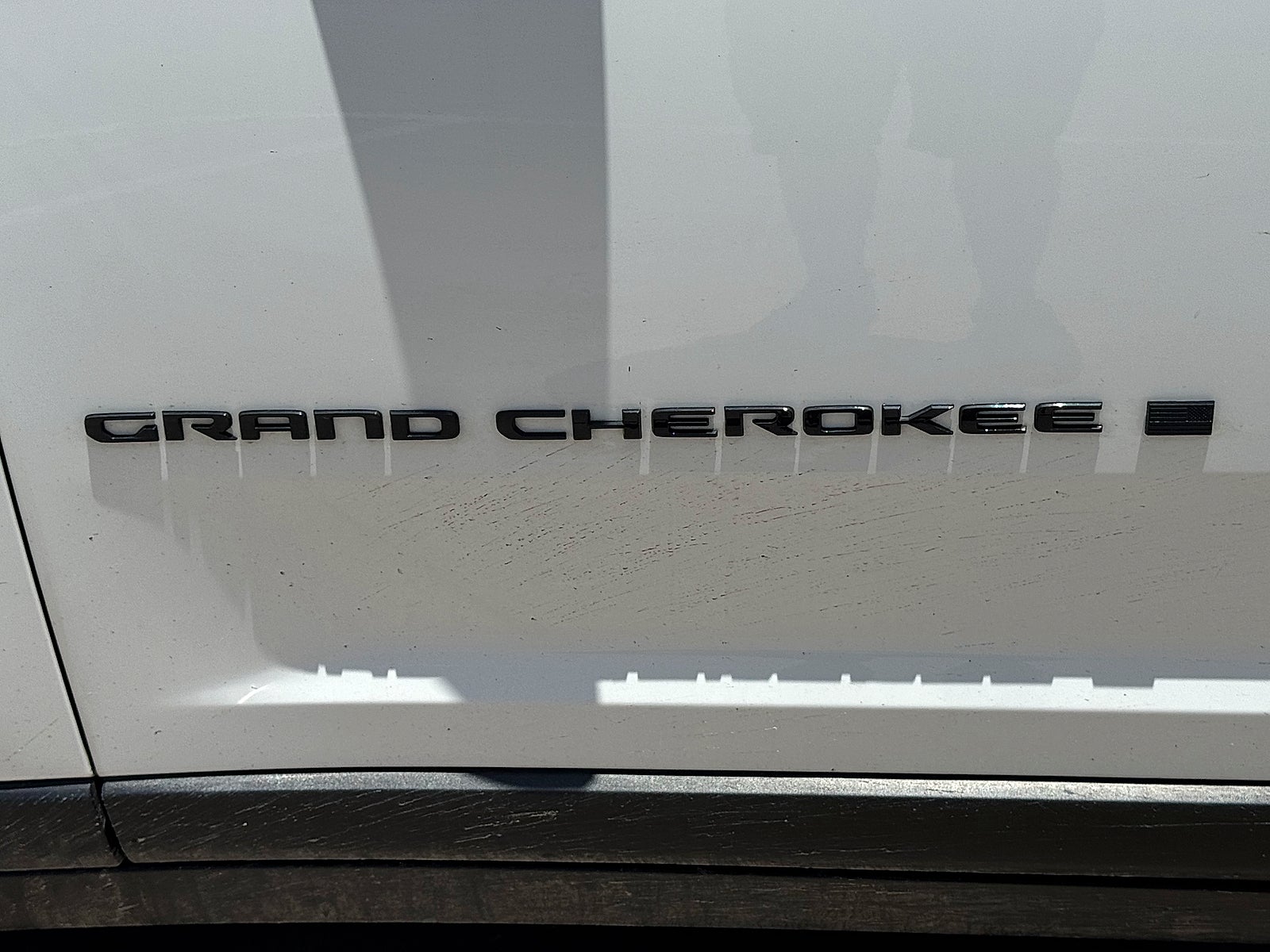 2023 Jeep Grand Cherokee Laredo 4x4