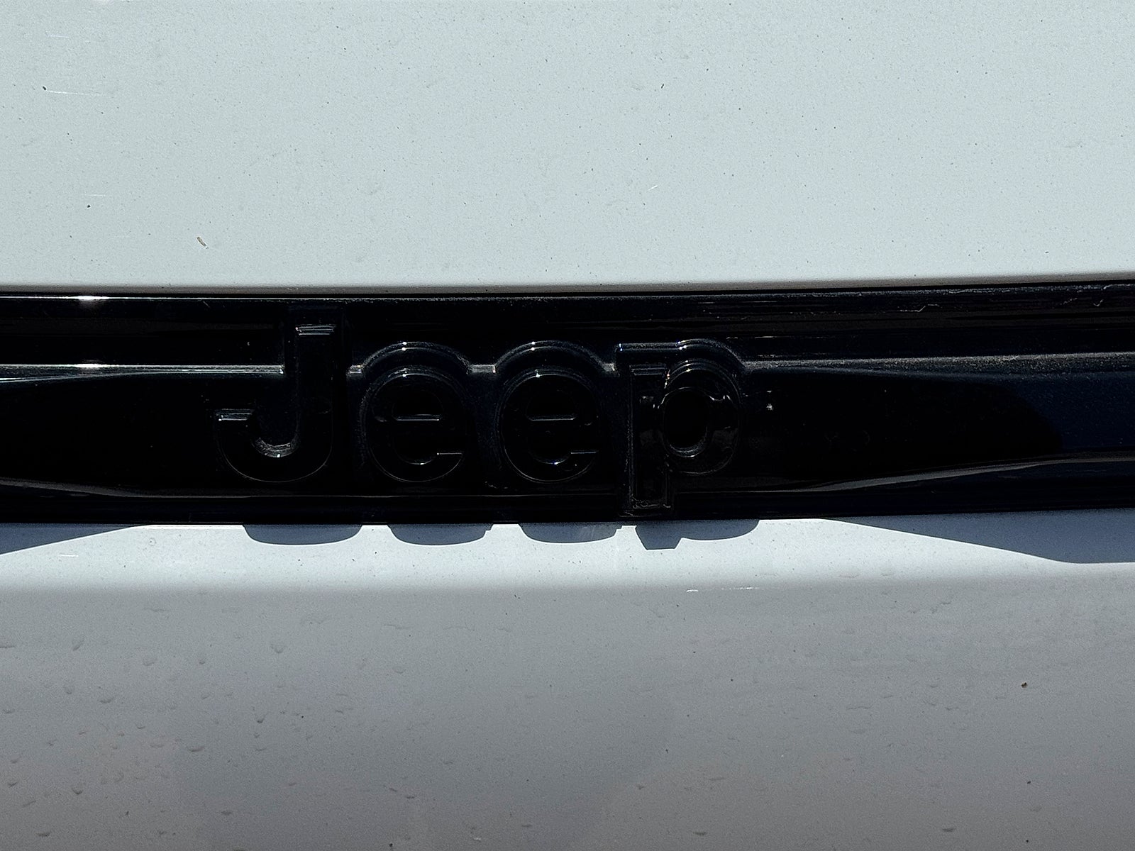 2023 Jeep Grand Cherokee Laredo 4x4
