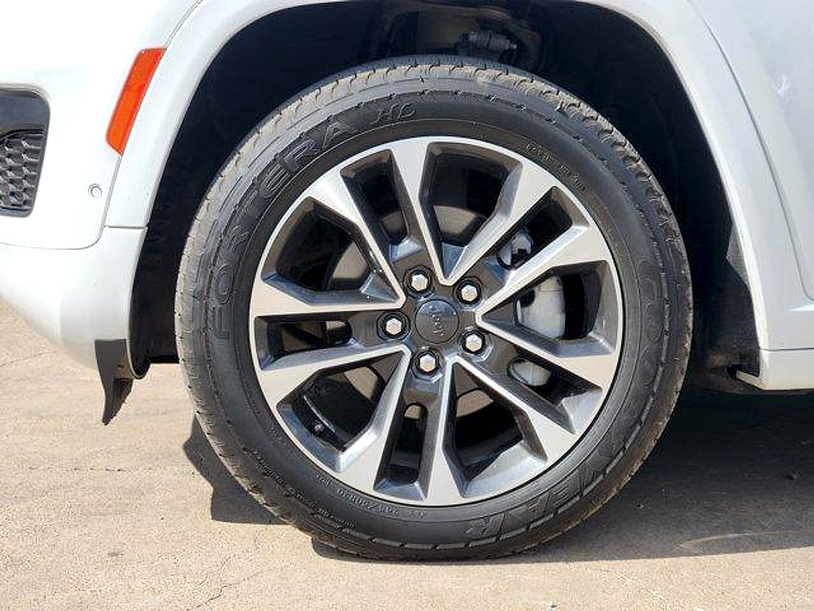 2022 Jeep Grand Cherokee Overland