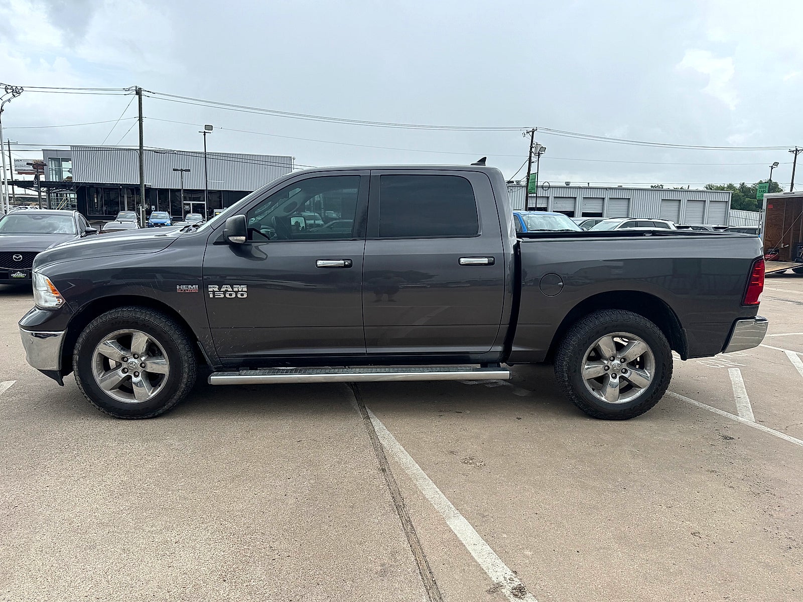 2017 RAM 1500 Lone Star Crew Cab 4x2 5'7" Box