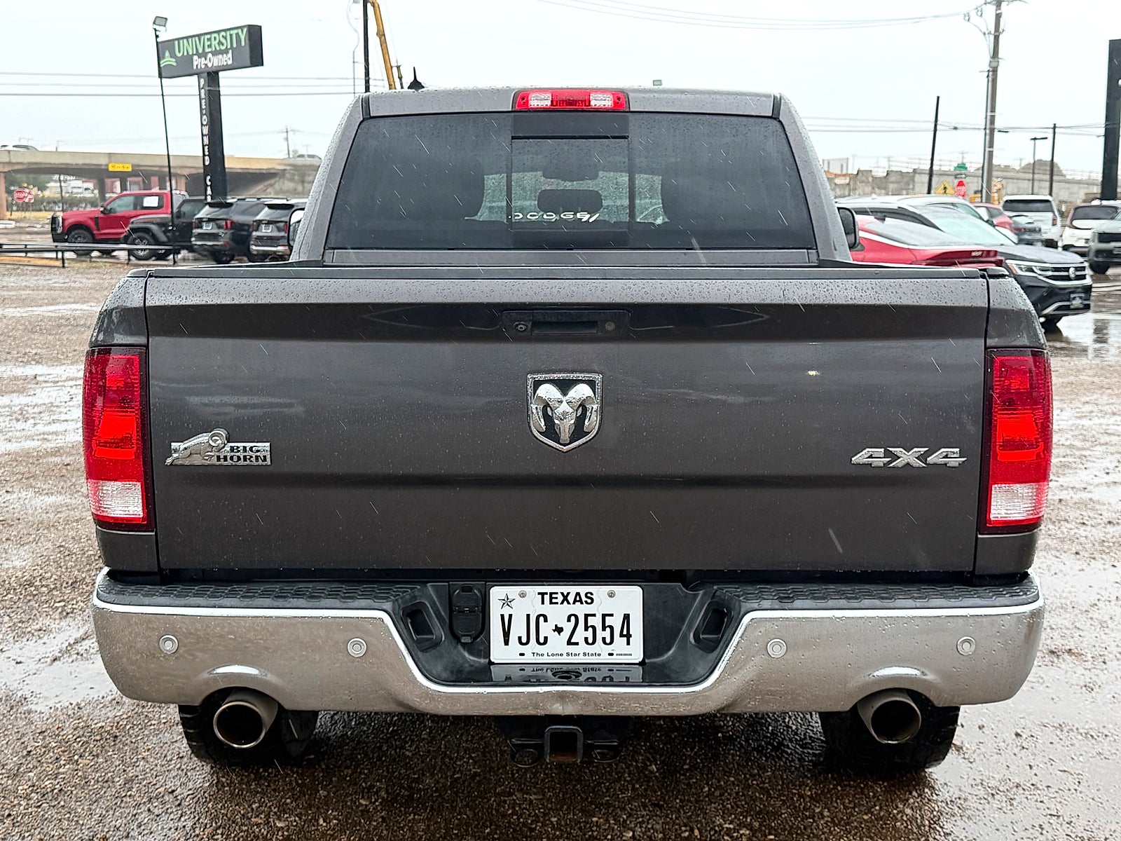 2015 RAM 1500 SLT 4X4 CREW CAB 140 IN. WB