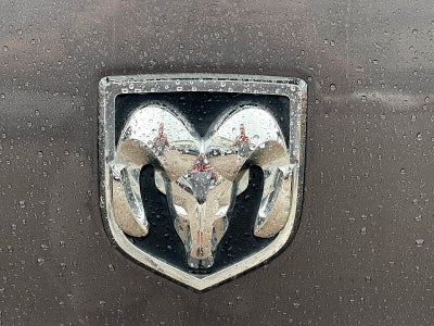 2015 RAM 1500 SLT 4X4 CREW CAB 140 IN. WB