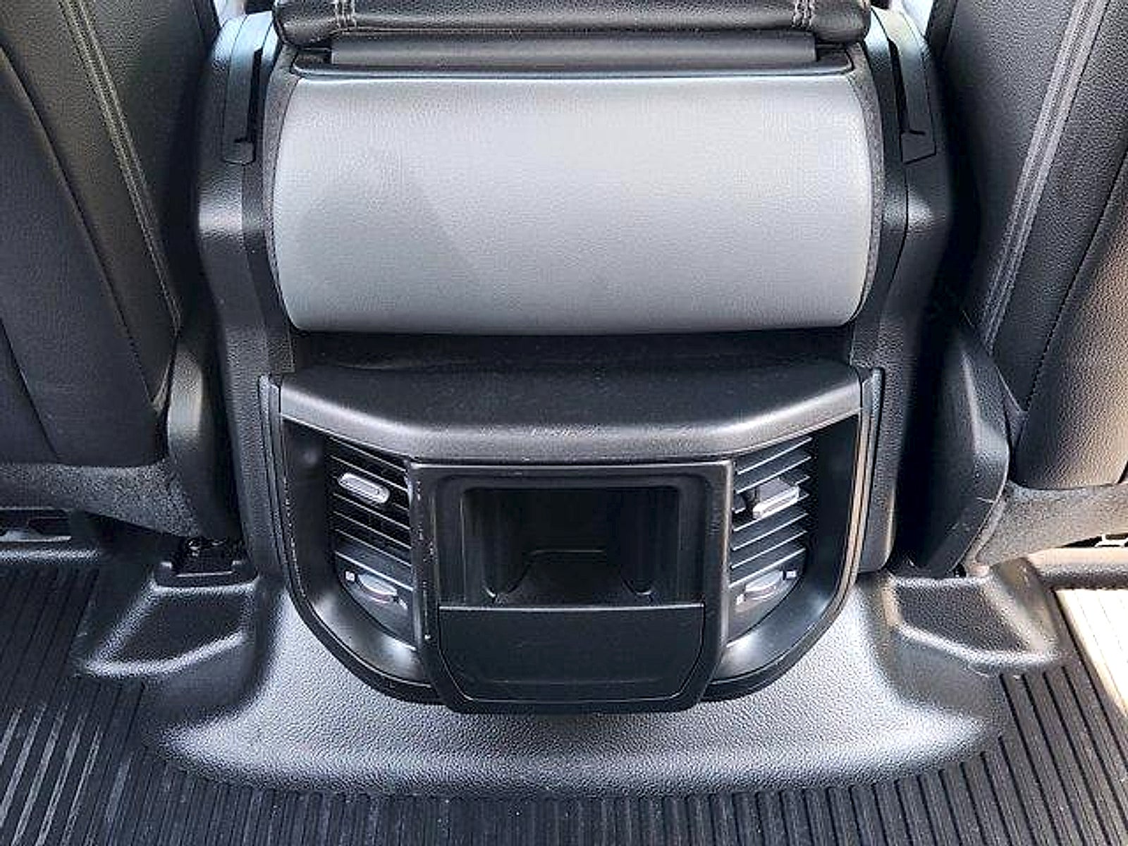 2023 RAM 1500 Tradesman Crew Cab 4x2 5'7" Box
