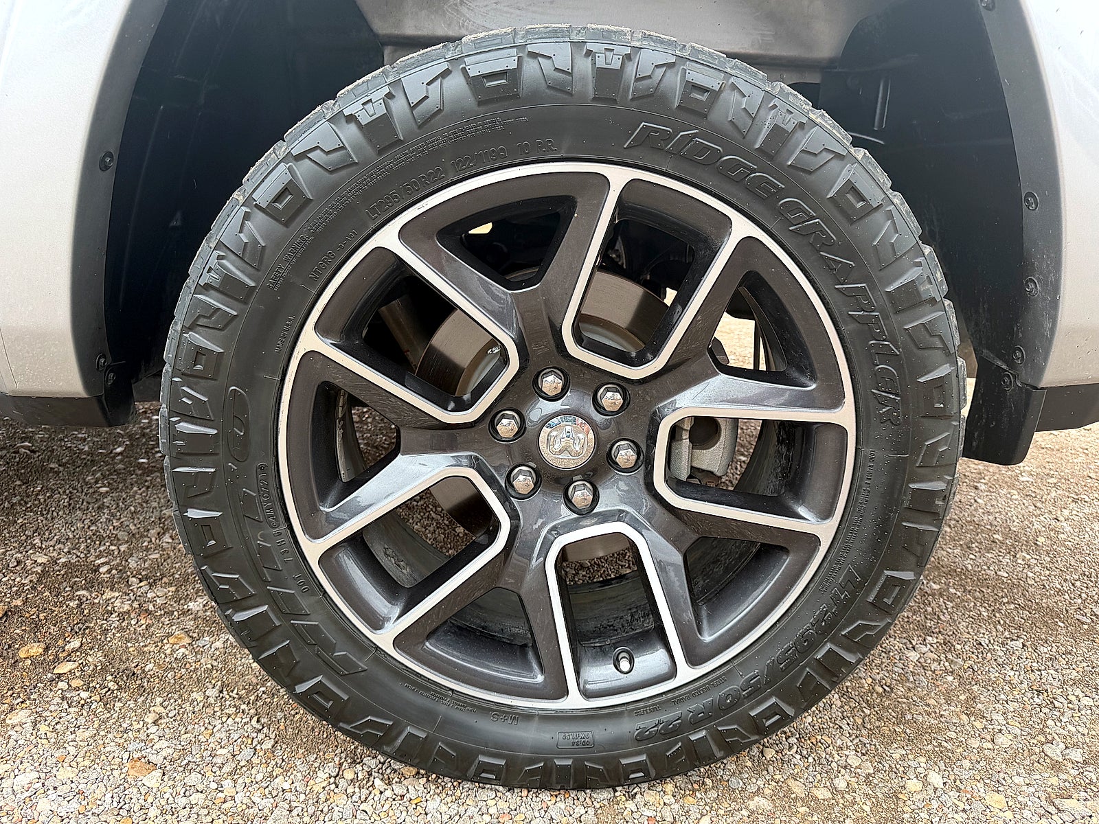 2021 RAM 1500 Laramie Crew Cab 4x4 5'7" Box