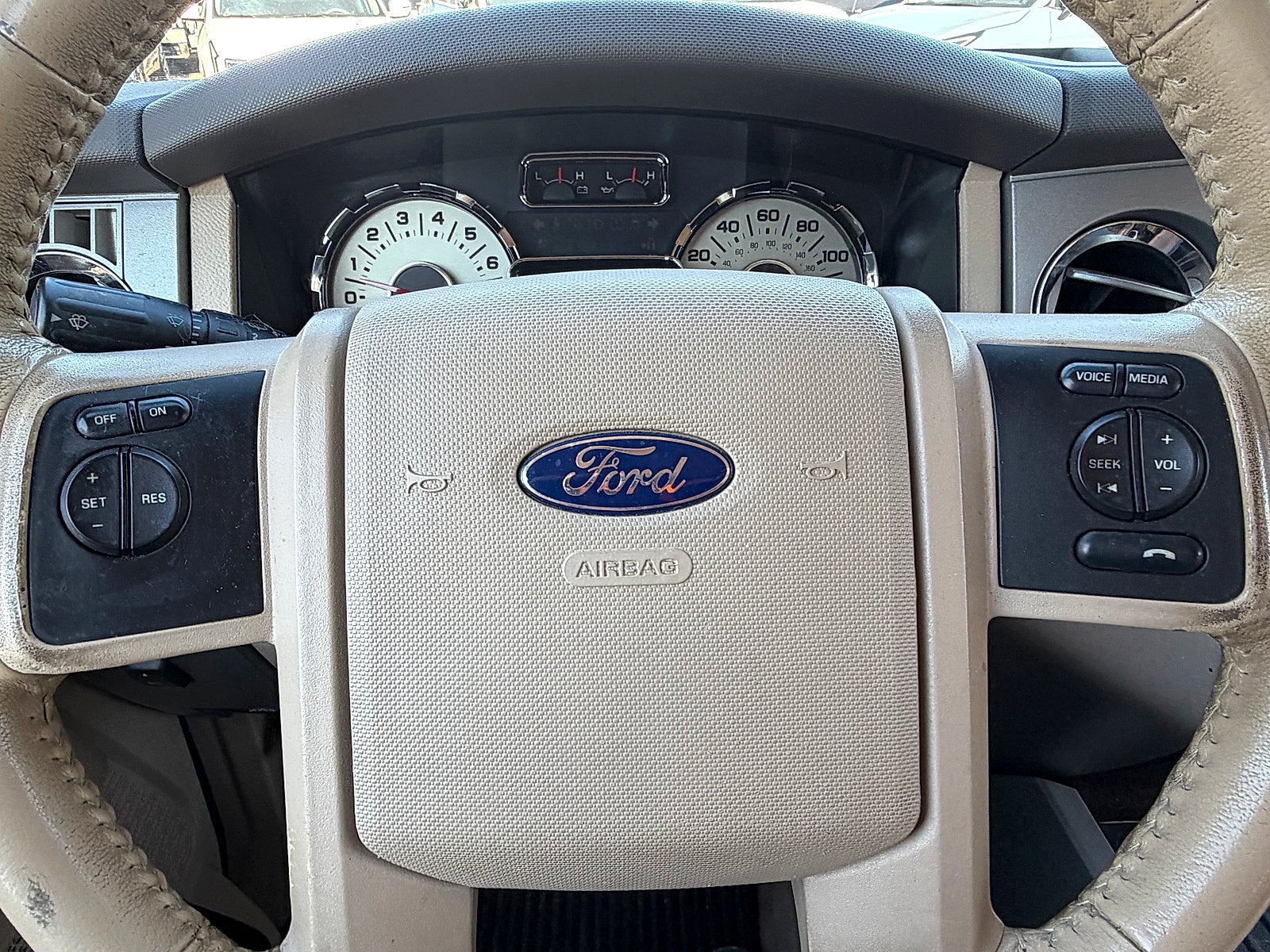2011 Ford Expedition XLT