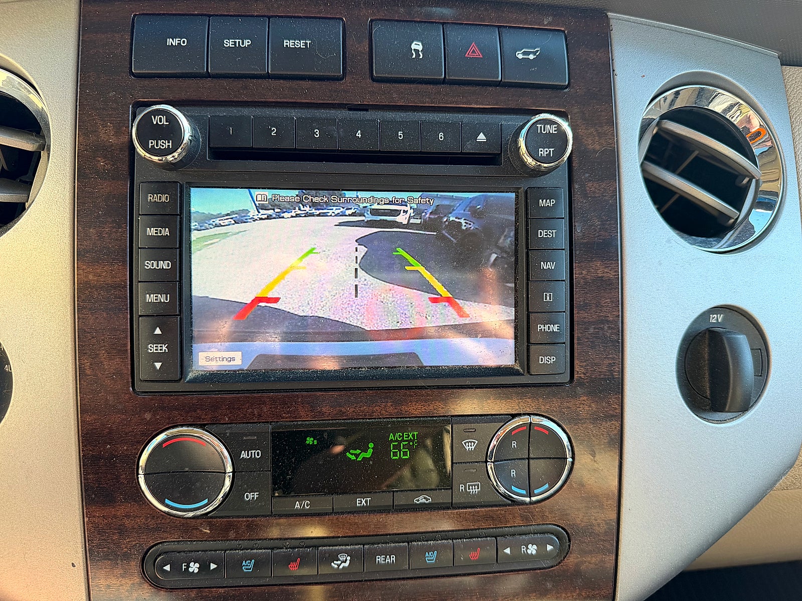 2011 Ford Expedition XLT