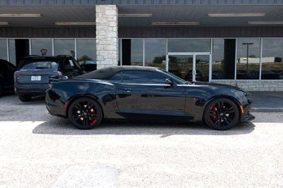 2023 Chevrolet Camaro RWD Convertible 2SS