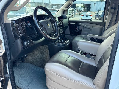 2017 Chevrolet Express 2500 Explorer-Conversion