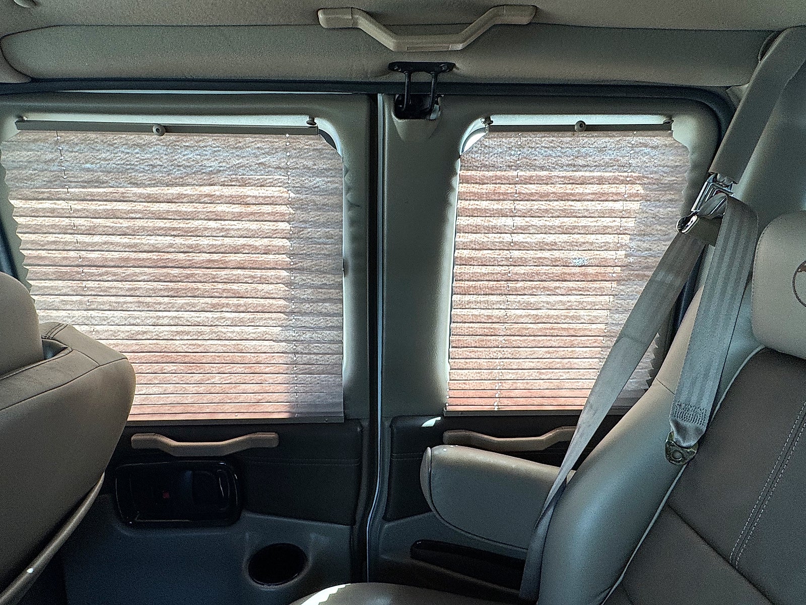 2017 Chevrolet Express 2500 Explorer-Conversion