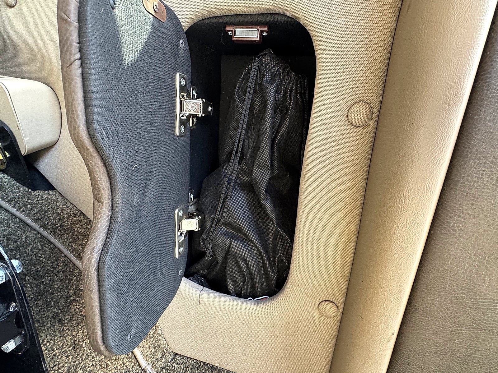 2017 Chevrolet Express 2500 Explorer-Conversion