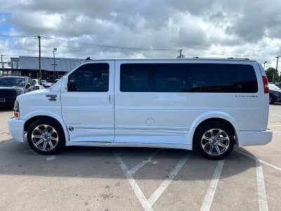 2017 Chevrolet Express 2500 Explorer-Conversion