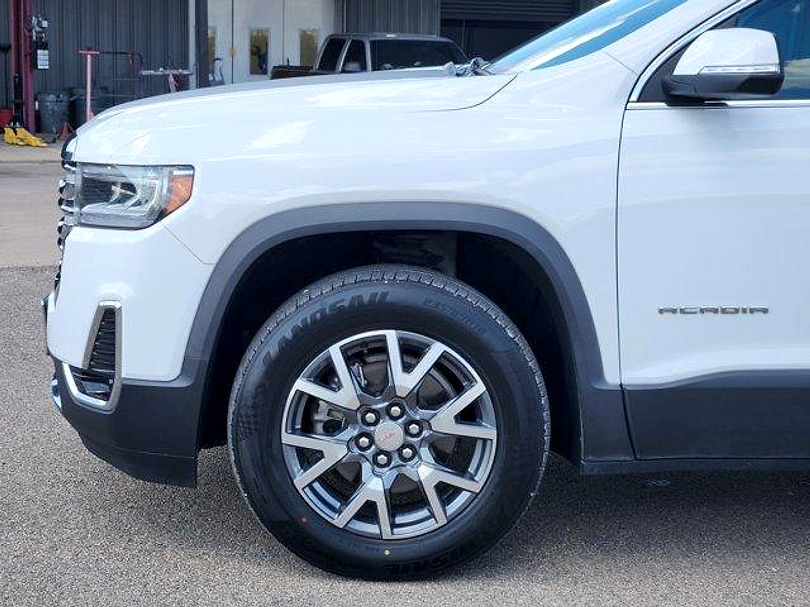 2023 GMC Acadia FWD SLT