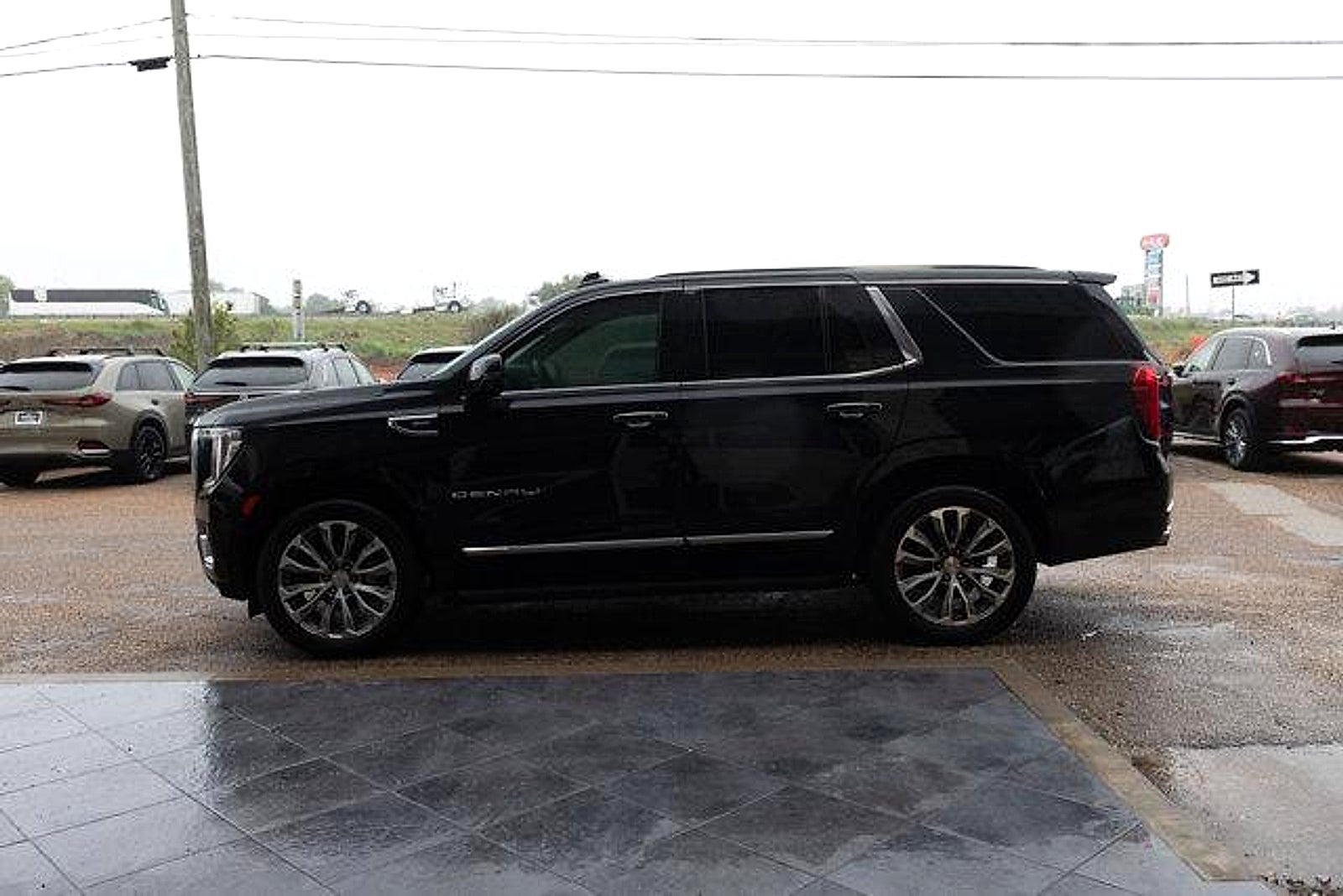 2021 GMC Yukon 4WD Denali