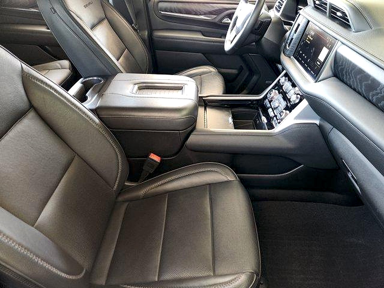 2023 GMC Yukon 4WD Denali