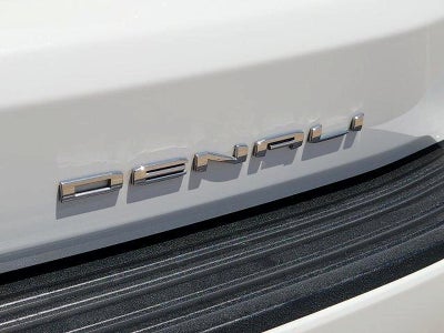 2023 GMC Yukon 4WD Denali