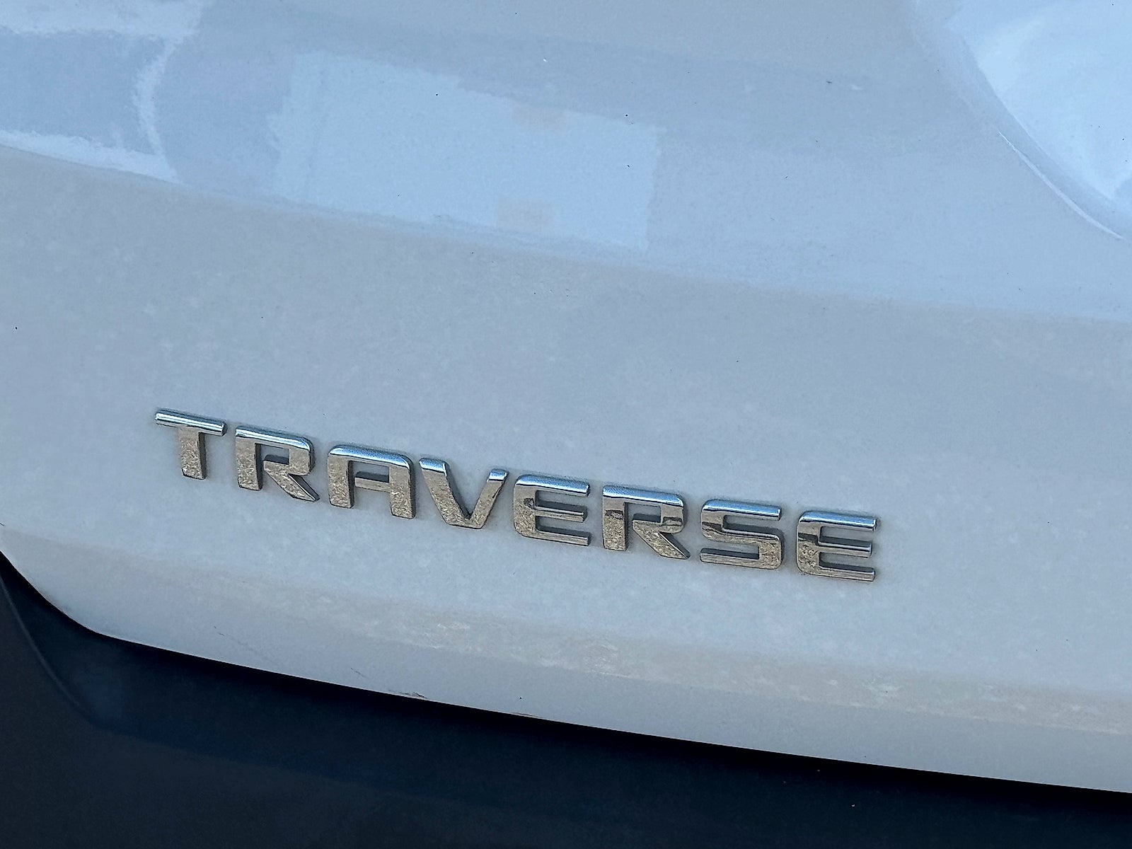 2023 Chevrolet Traverse FWD LT Cloth