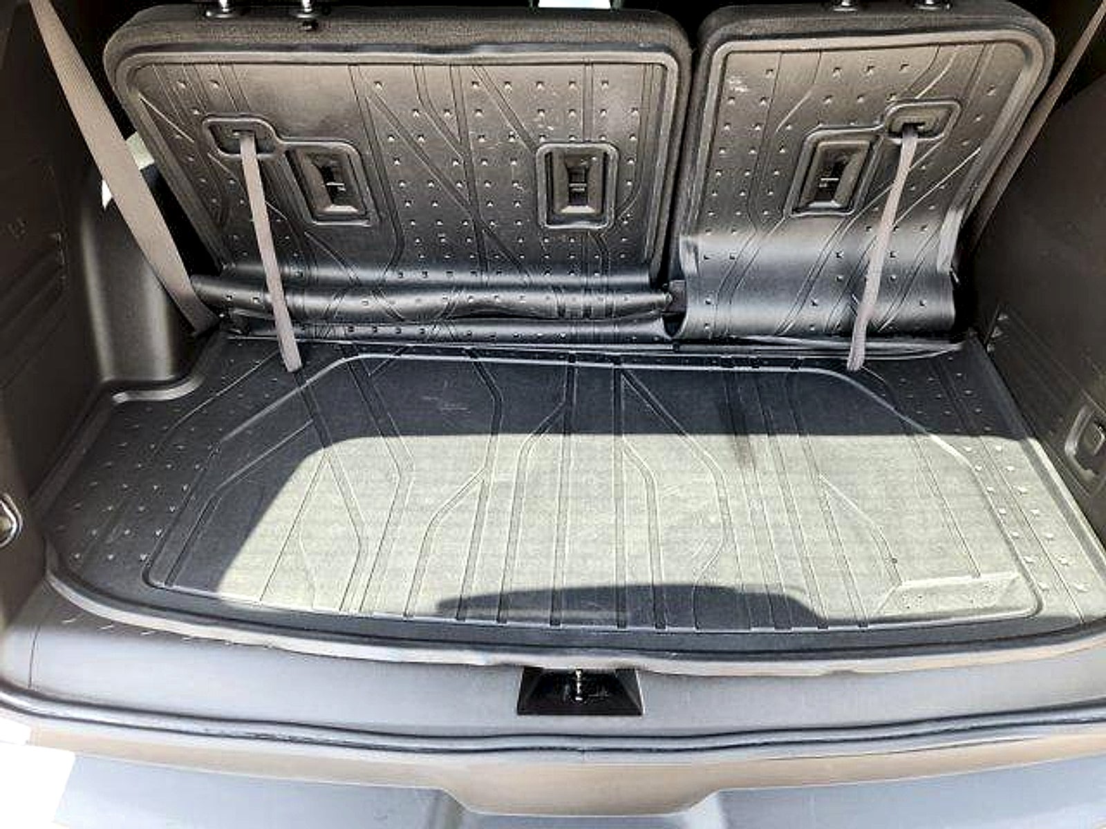 2023 Chevrolet Traverse FWD LT Cloth