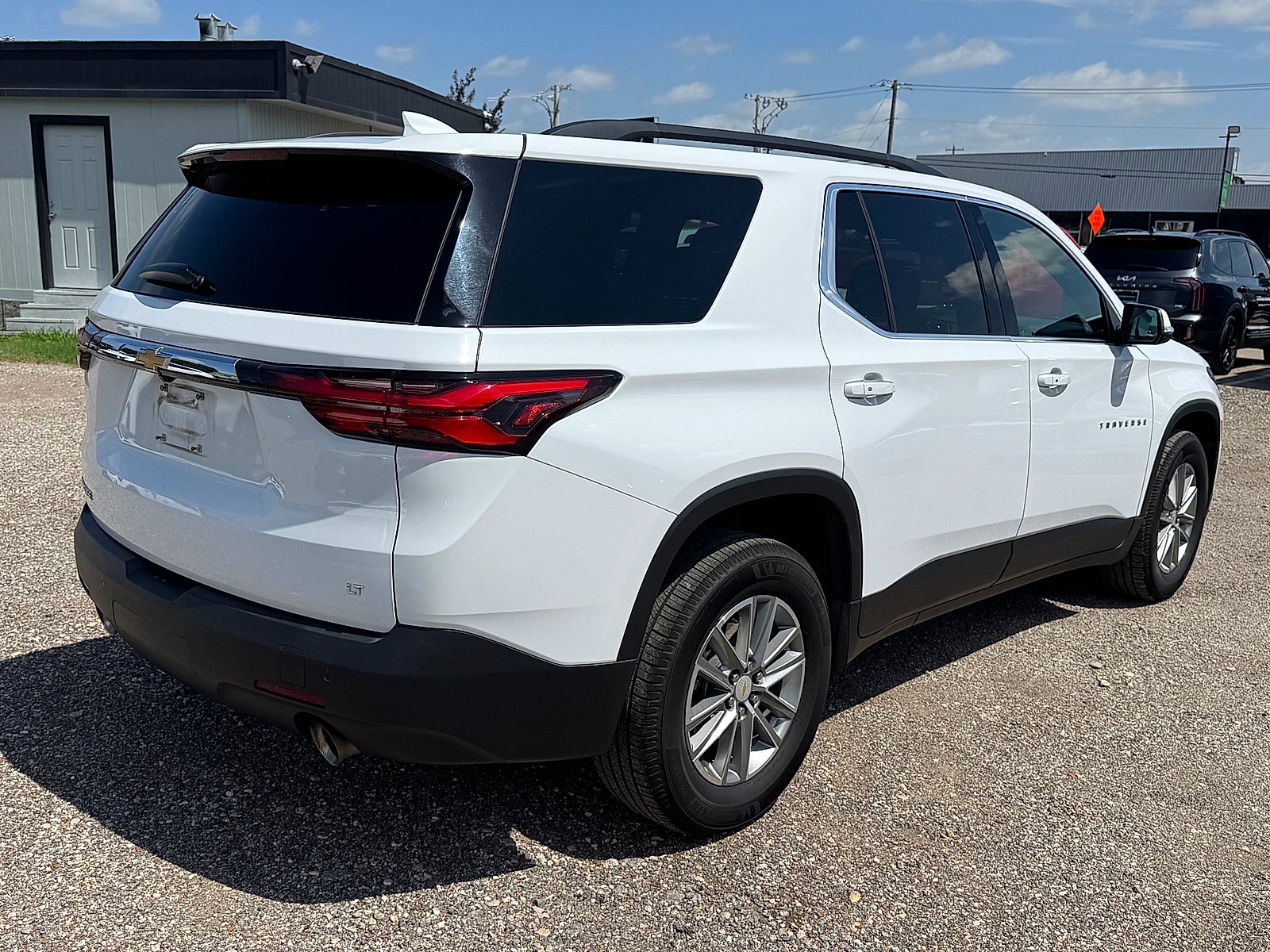 2023 Chevrolet Traverse FWD LT Cloth