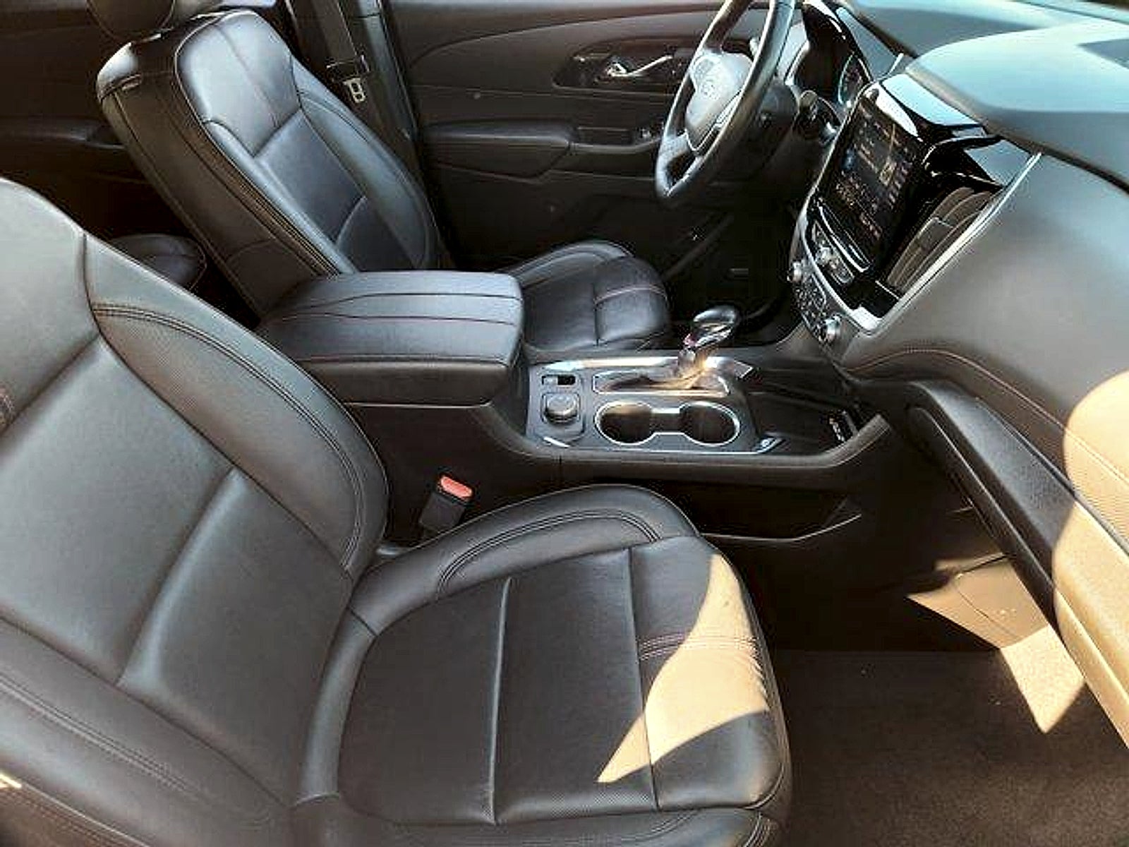 2022 Chevrolet Traverse FWD RS
