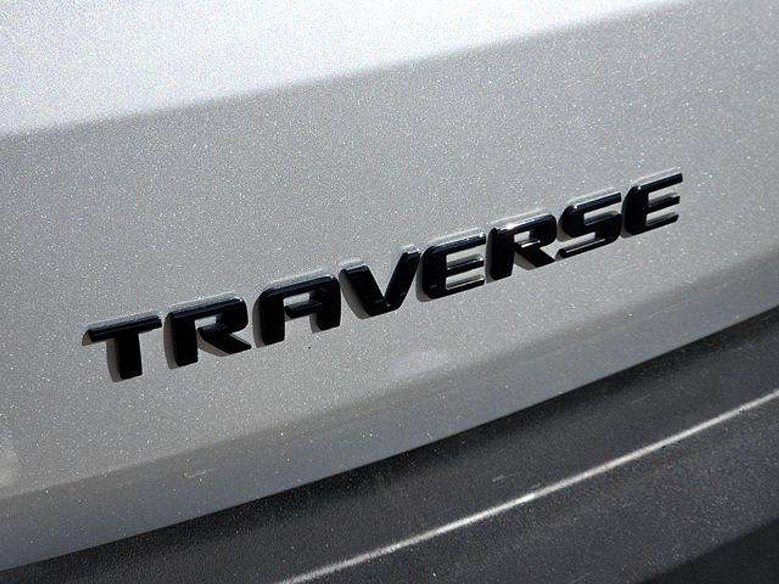 2022 Chevrolet Traverse FWD RS