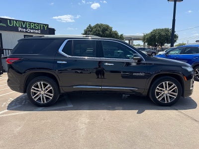 2023 Chevrolet Traverse AWD High Country