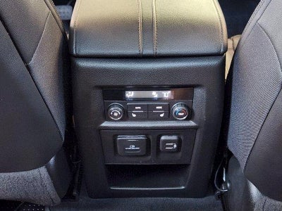 2023 Chevrolet Traverse AWD High Country