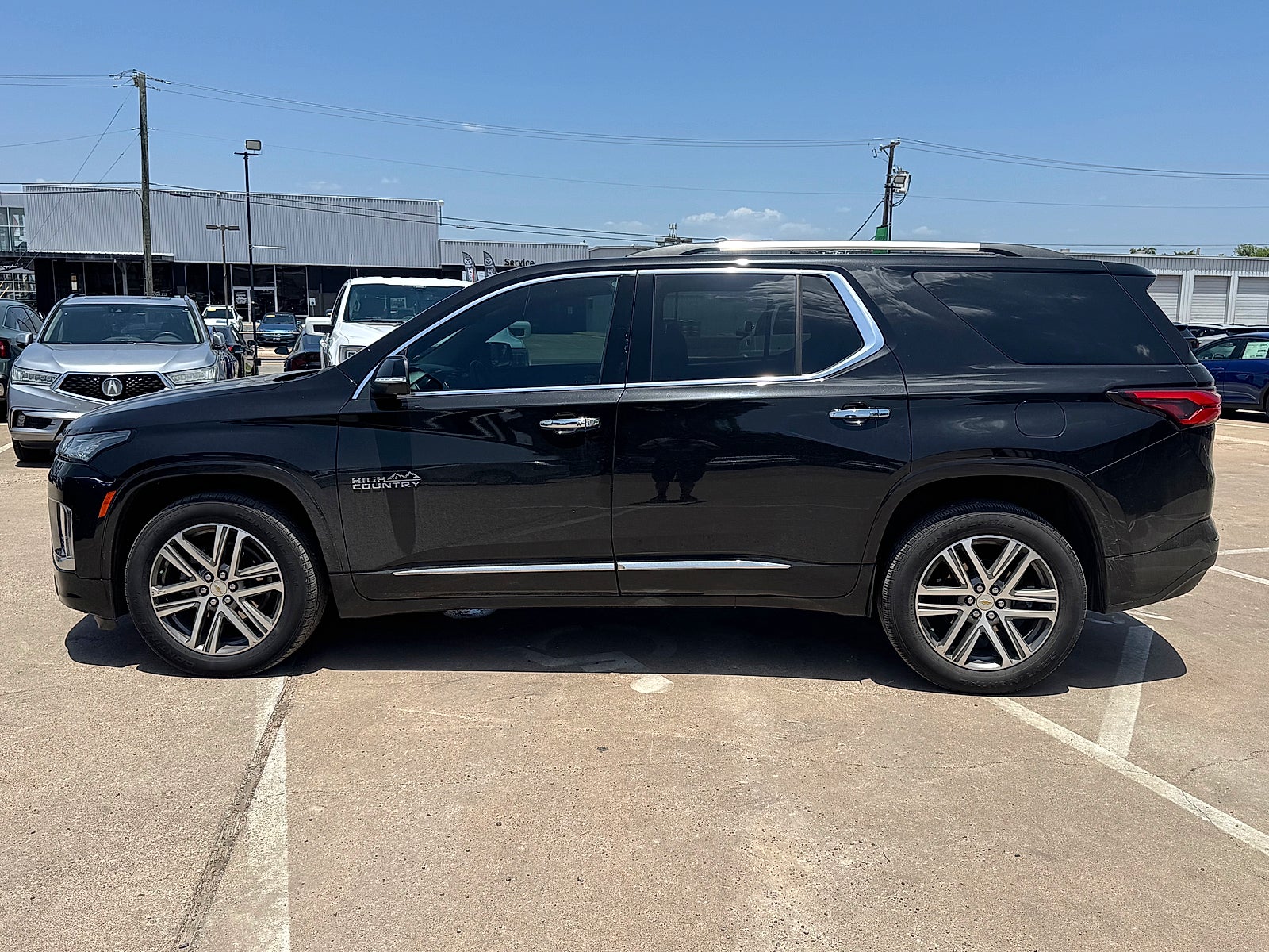 2023 Chevrolet Traverse AWD High Country