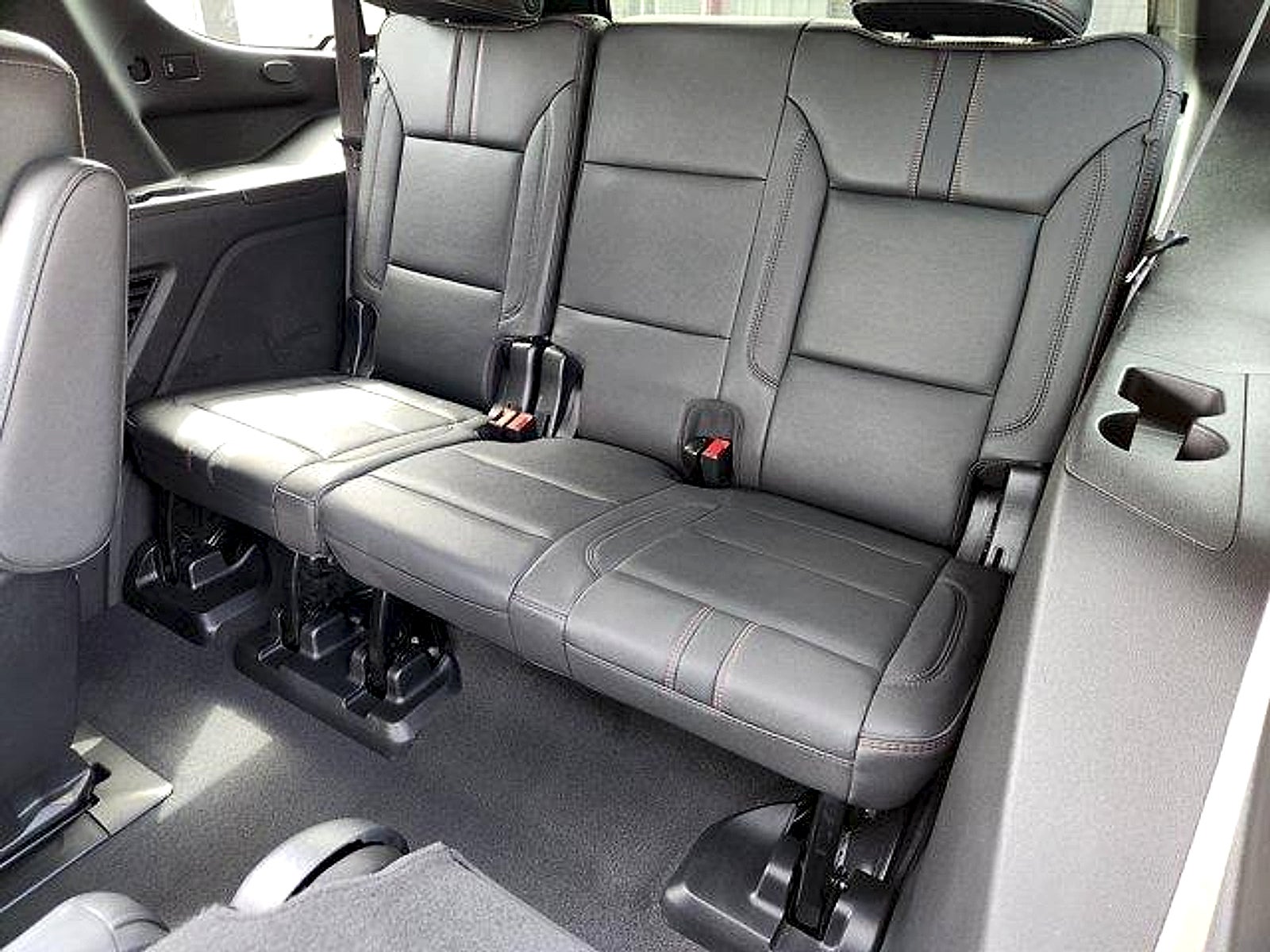 2023 Chevrolet Tahoe 2WD RST