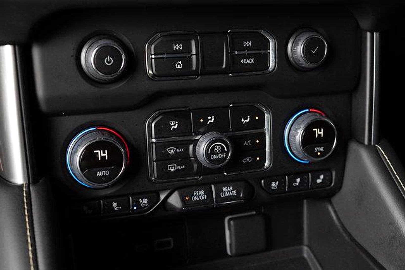 2024 Chevrolet Tahoe 4WD Premier