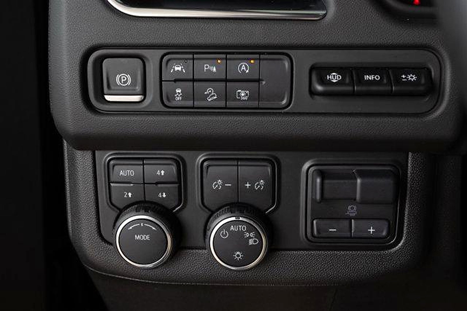 2024 Chevrolet Tahoe 4WD Premier