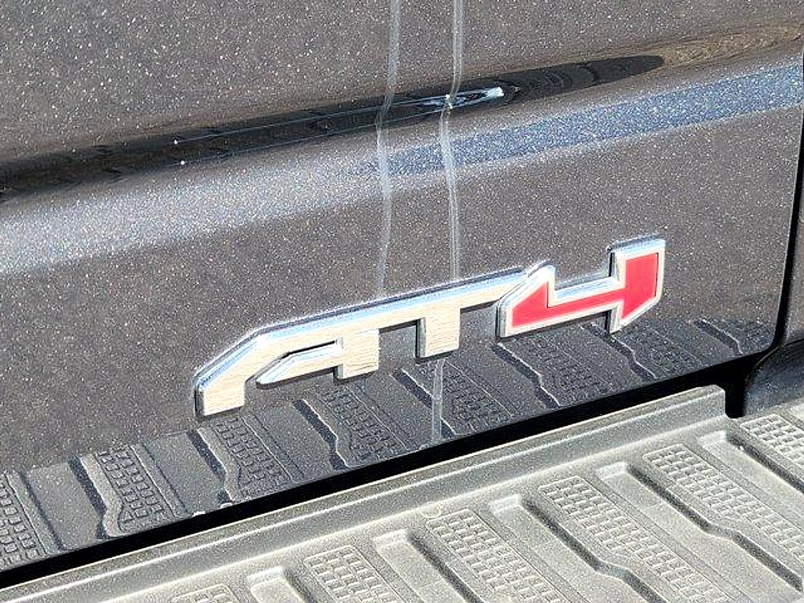 2021 GMC Sierra 1500 4WD Crew Cab Short Box AT4