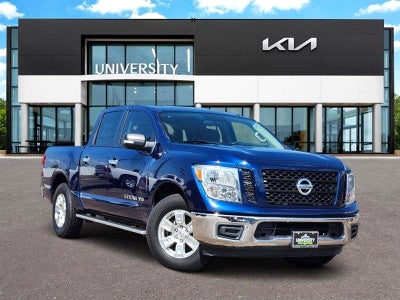 2019 Nissan TITAN SV