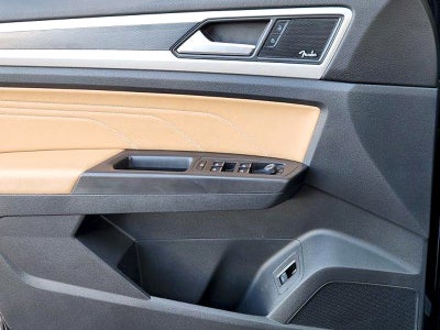 2022 Volkswagen Atlas Cross Sport 3.6L V6 SEL Premium R-Line