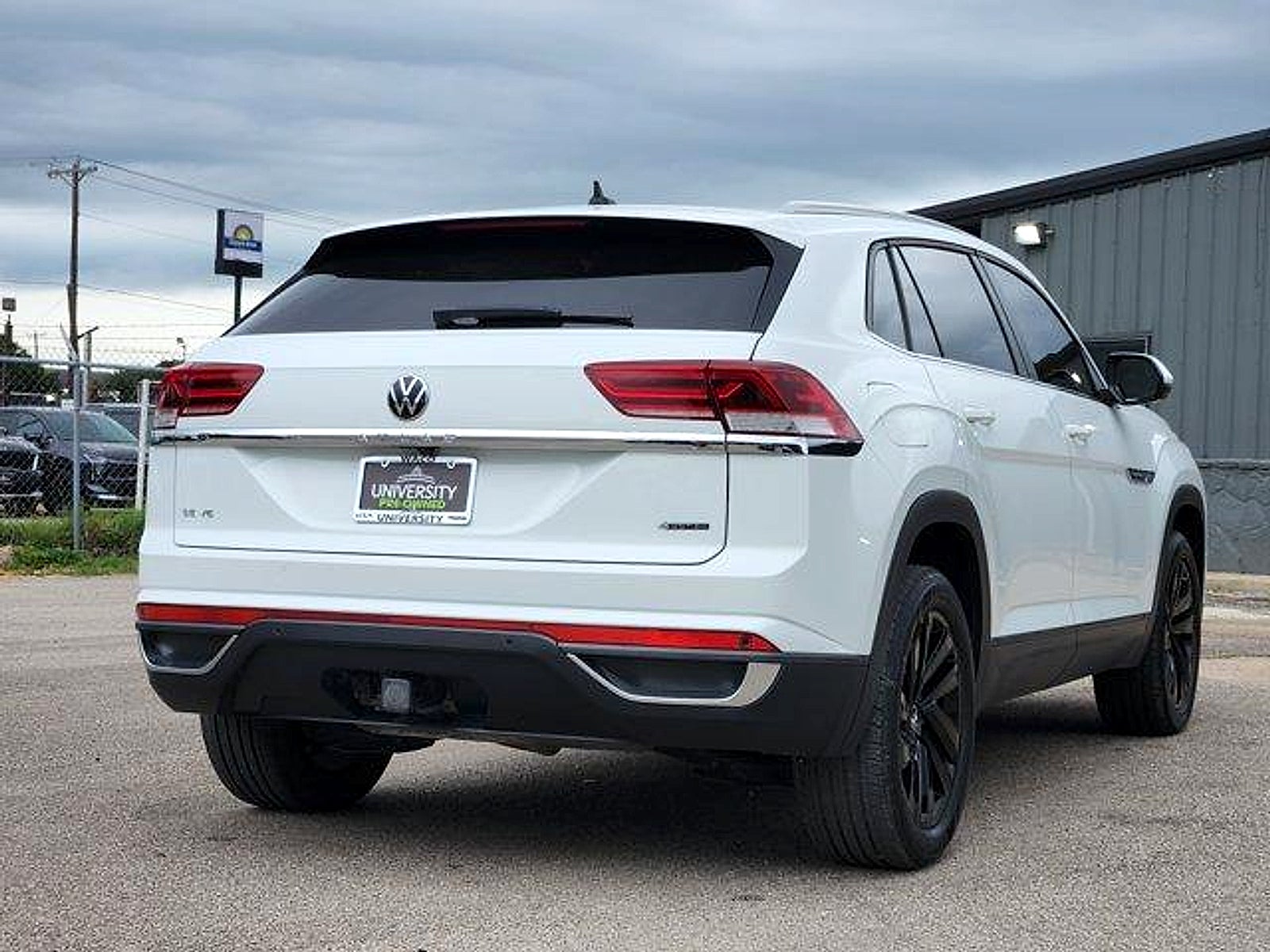 2023 Volkswagen Atlas Cross Sport 3.6L V6 SE w/Technology