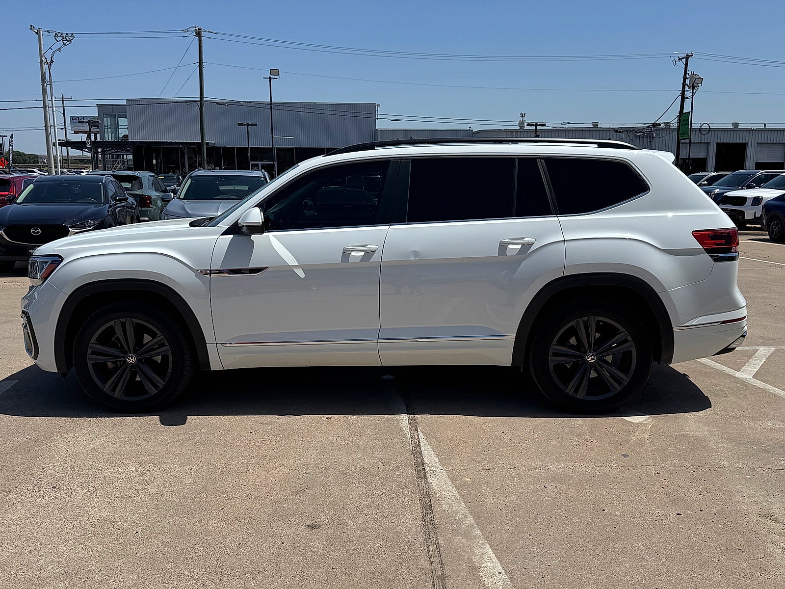 2021 Volkswagen Atlas 3.6L V6 SE w/Technology R-Line