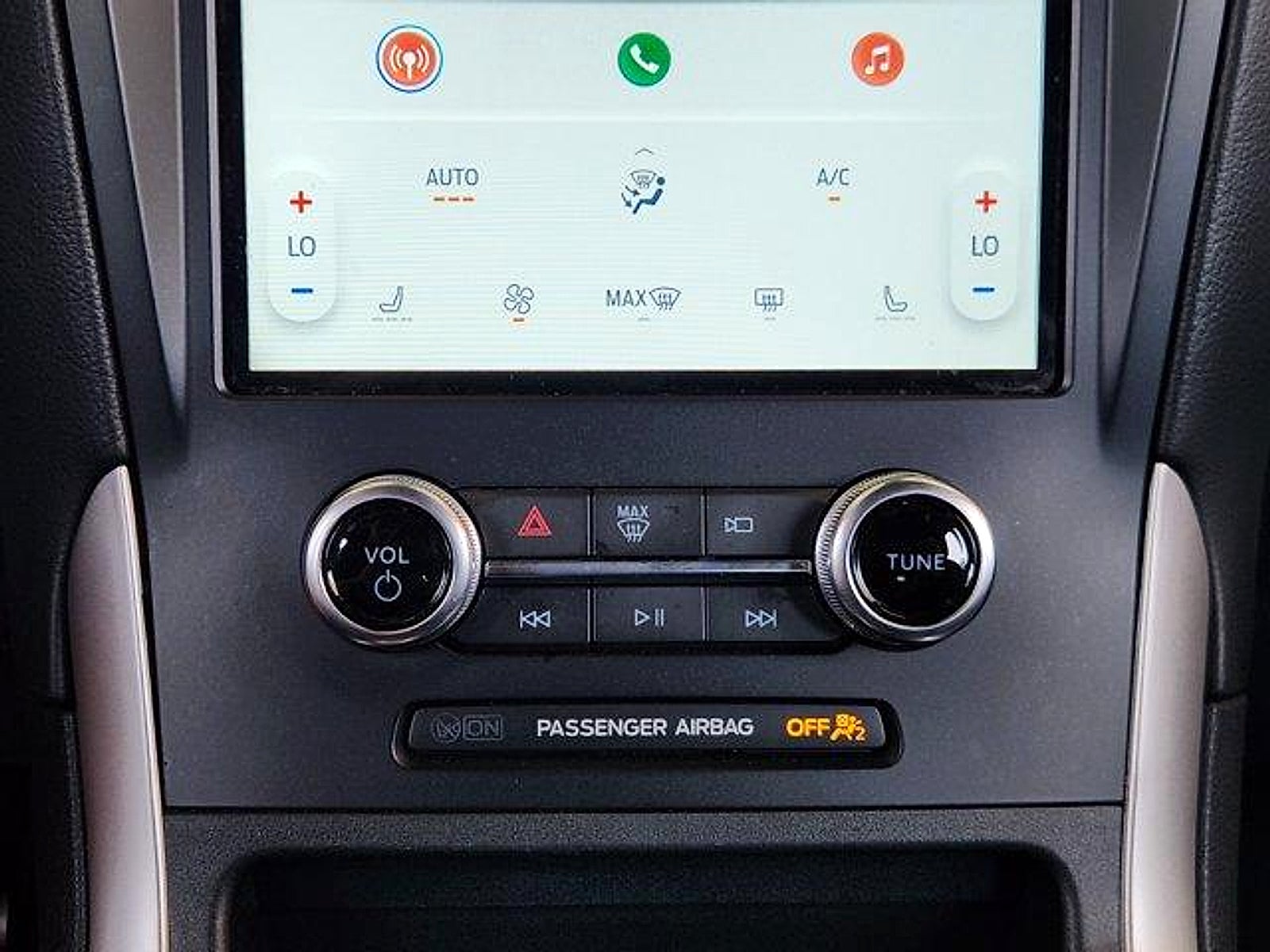 2024 Ford Edge ST-Line