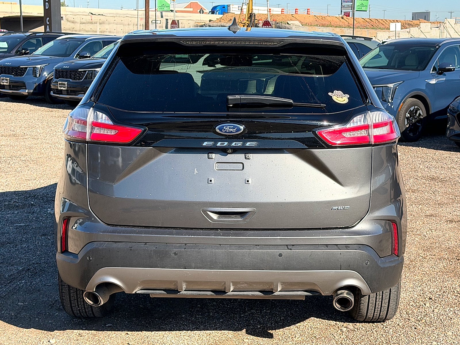 2022 Ford Edge Titanium
