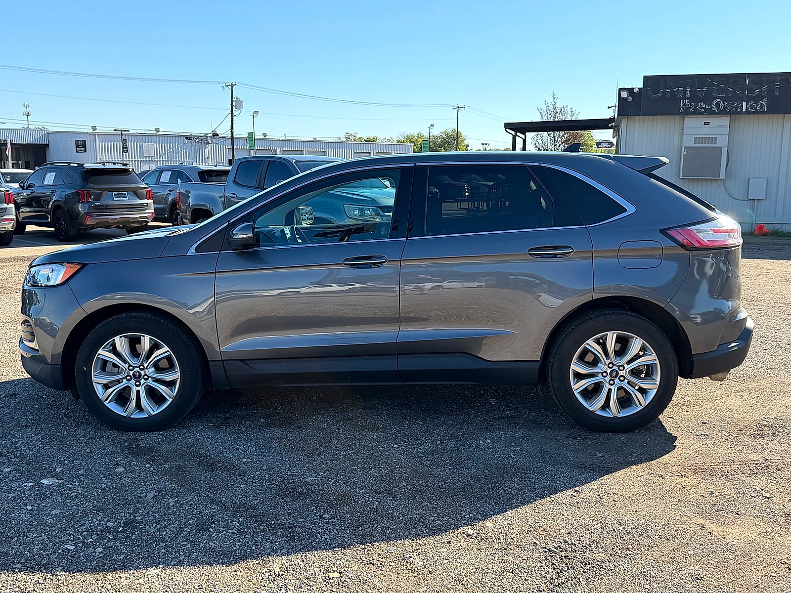 2022 Ford Edge Titanium