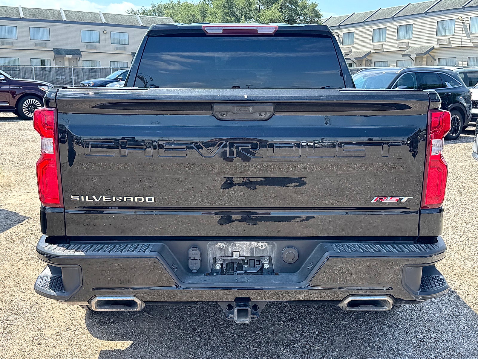 2022 Chevrolet Silverado 1500 4WD Crew Cab Short Bed RST