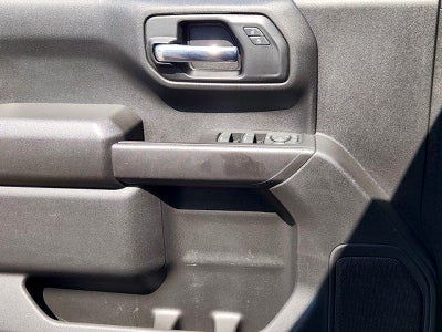 2023 Chevrolet Silverado 1500 2WD Crew Cab Short Bed Custom