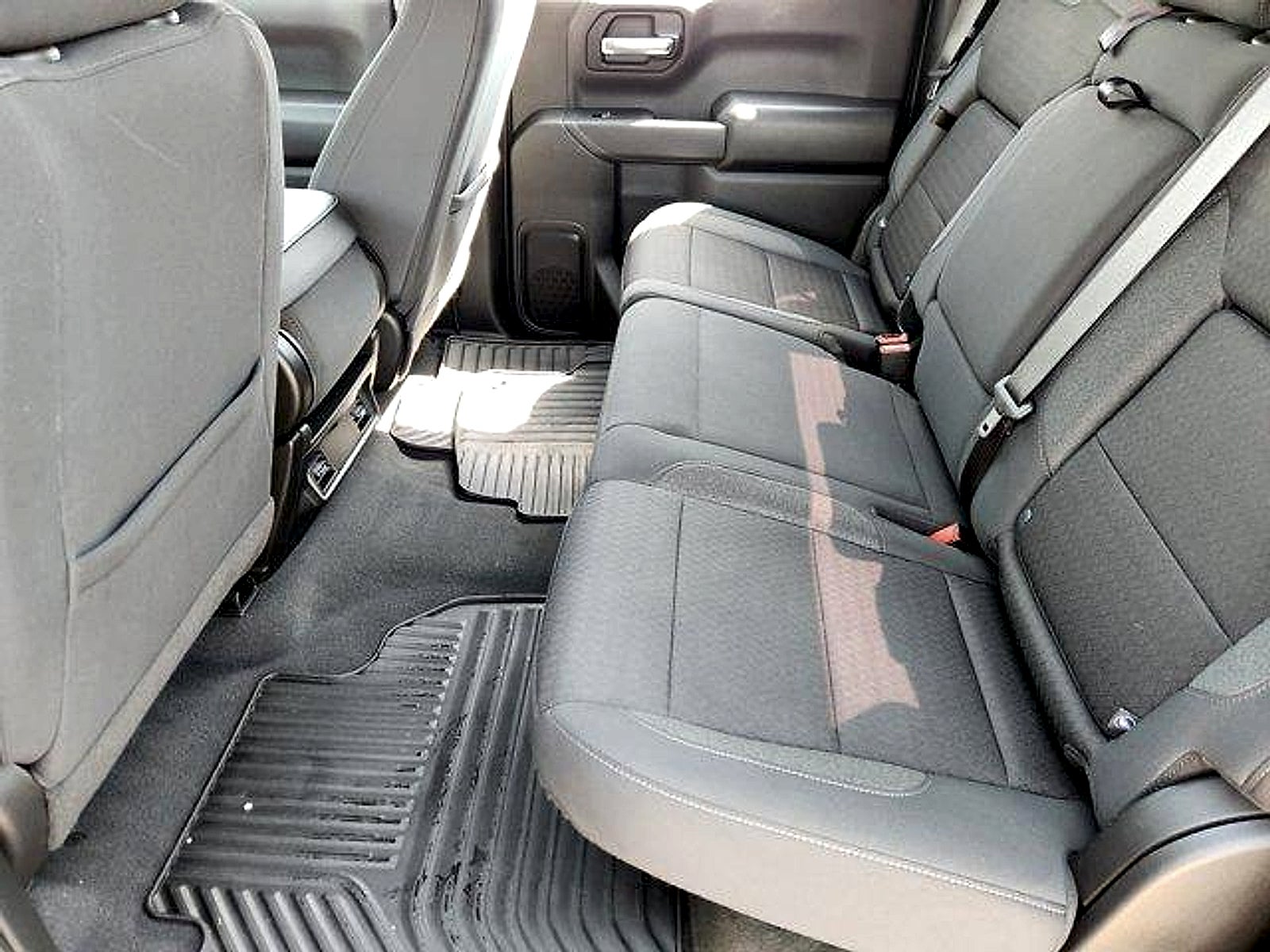 2023 Chevrolet Silverado 1500 2WD Crew Cab Short Bed Custom