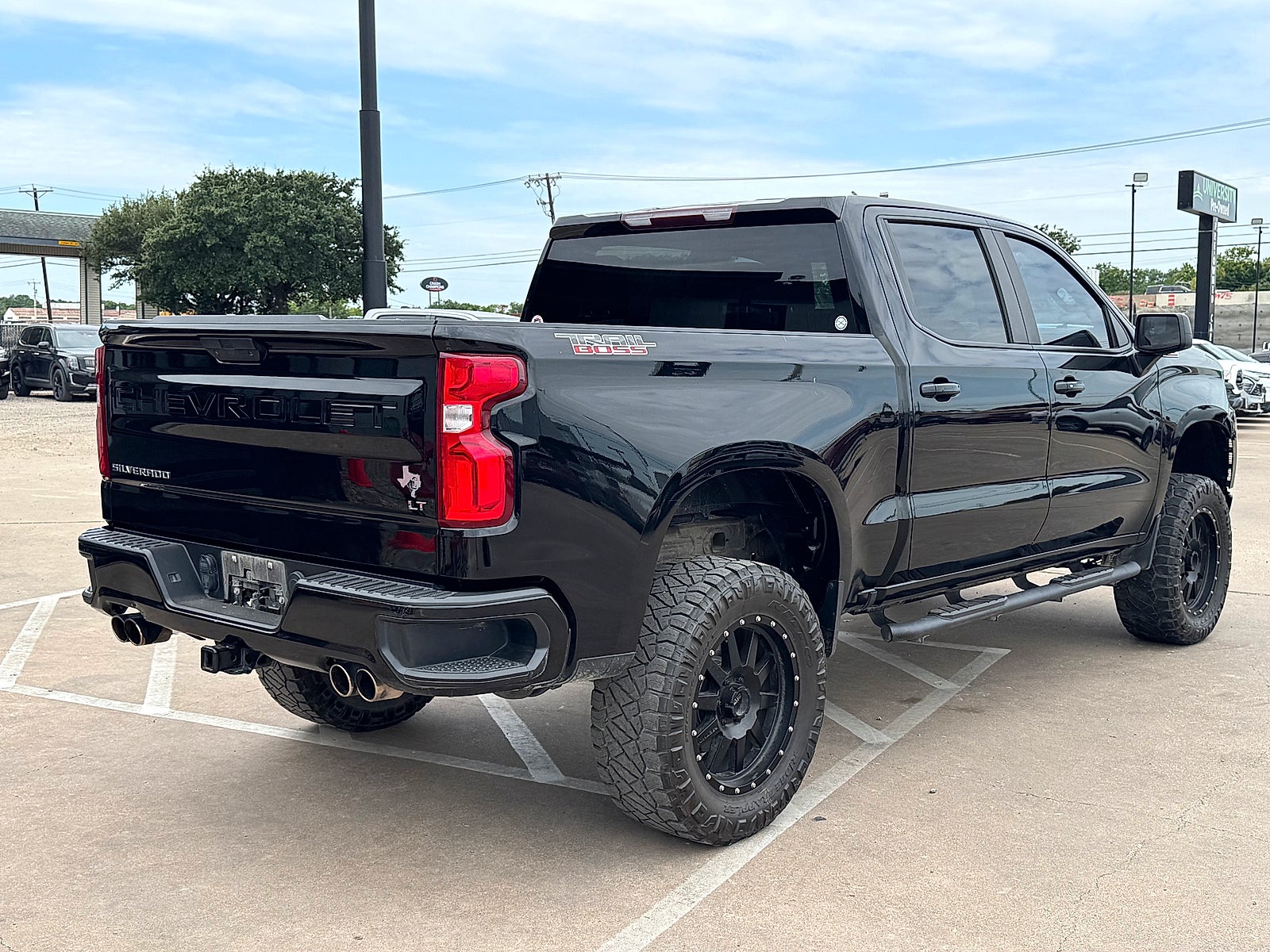 2022 Chevrolet Silverado 1500 LTD 4WD Crew Cab Short Bed LT Trail Boss
